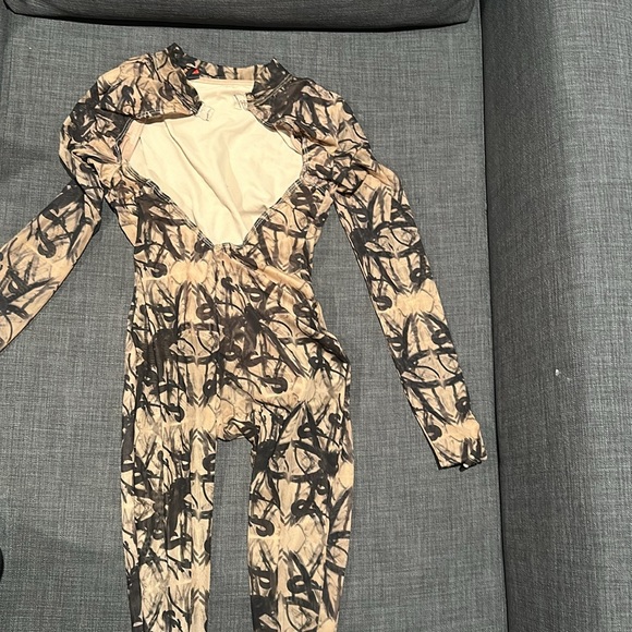 Mesh bodysuit - Picture 2 of 2